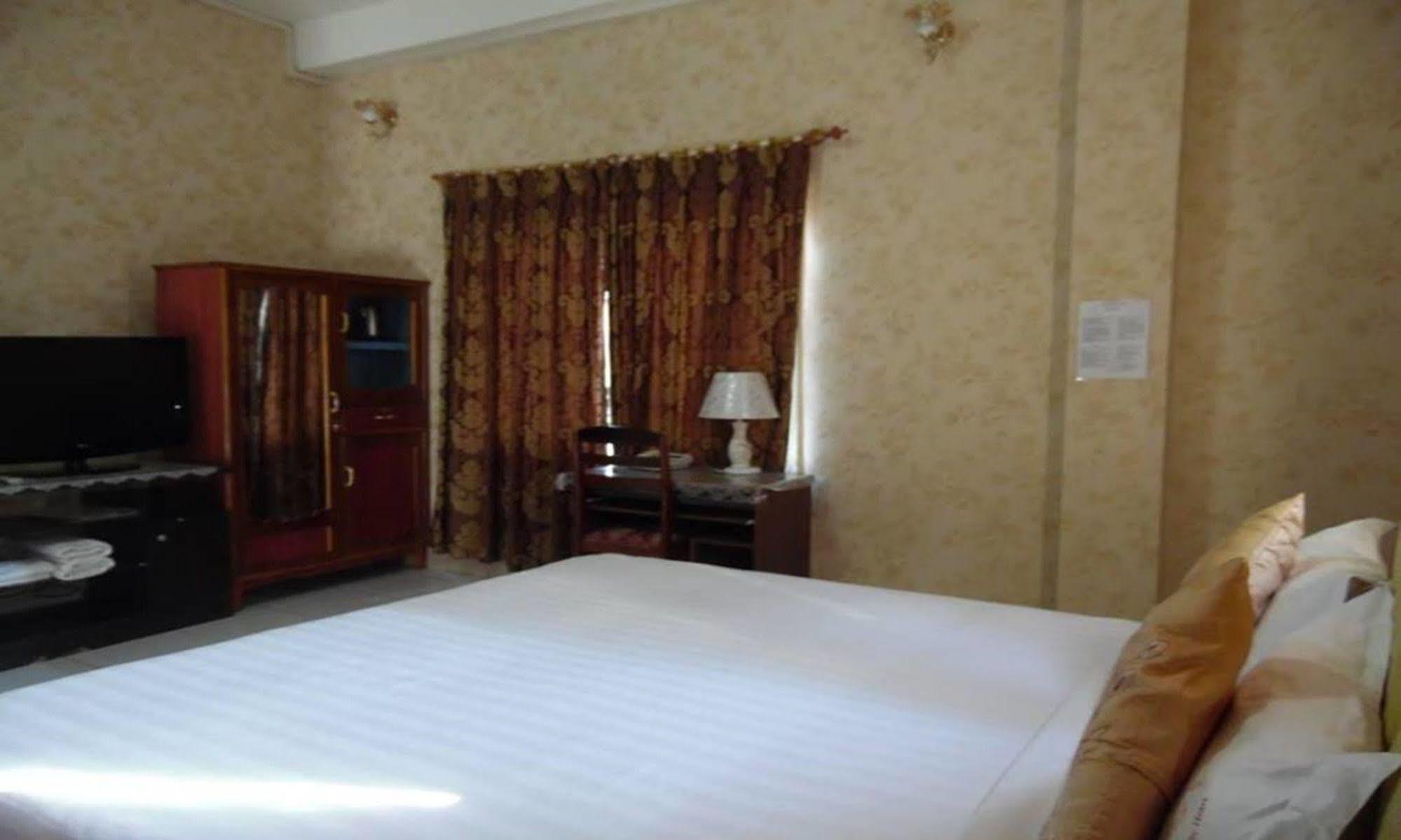 Mekong Sunshine Hotel Vientiane Extérieur photo