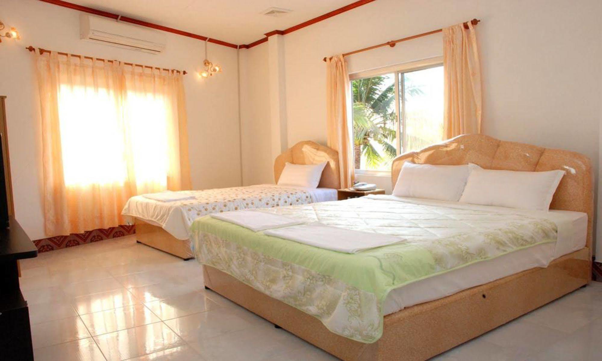 Mekong Sunshine Hotel Vientiane Extérieur photo