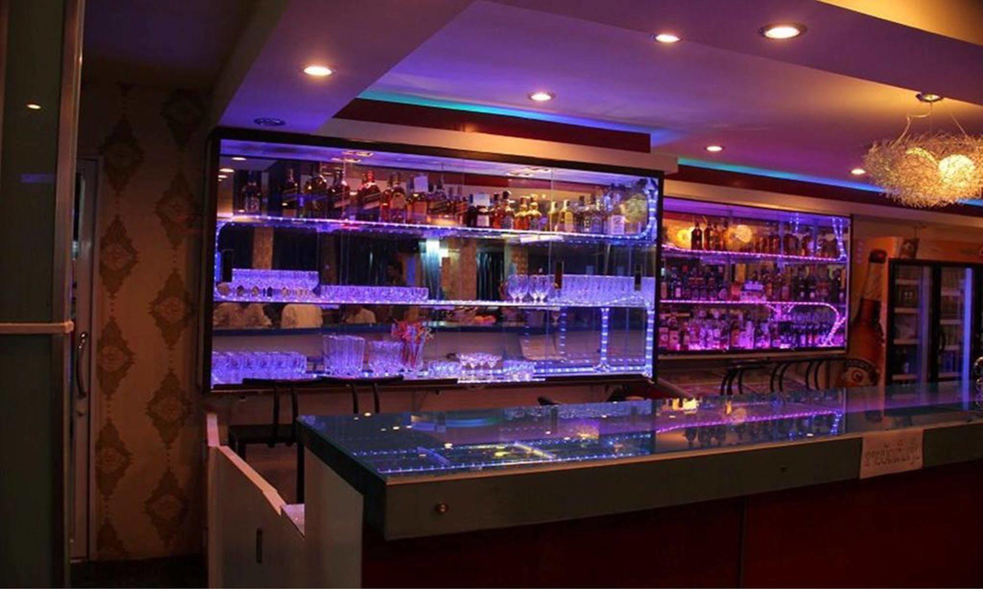 Mekong Sunshine Hotel Vientiane Extérieur photo